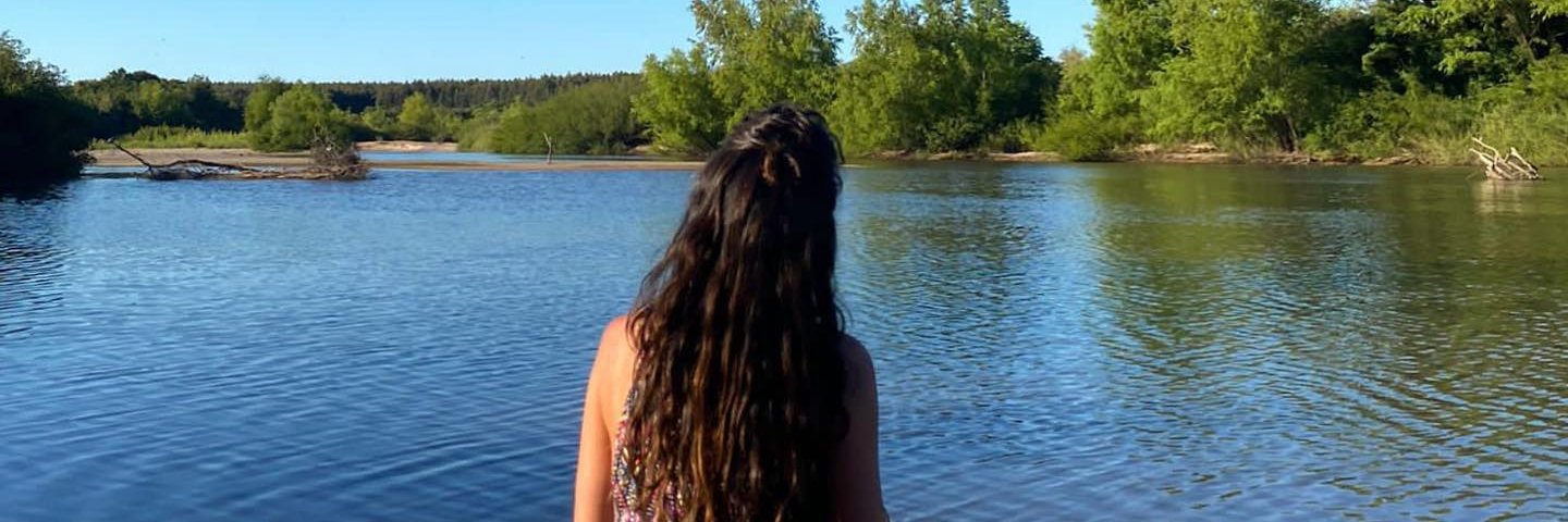 vero___young's profile banner image