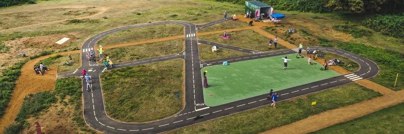 Faringdon Cycle Park and the Farcycles Bike Shop banner