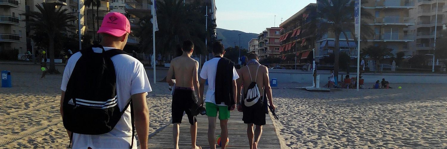 César  ∆™ banner