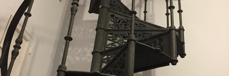 Gynarchy Spain banner