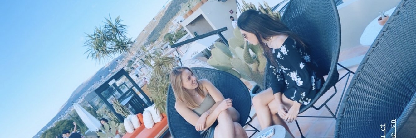 Roberta_ct's profile banner image