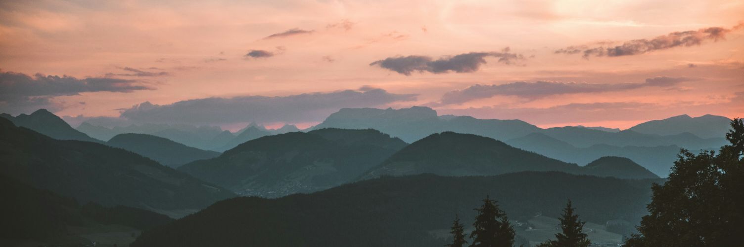 mujercaos's profile banner image
