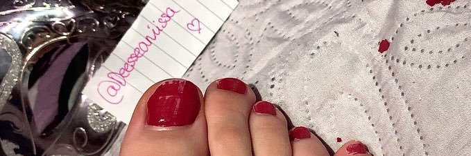 deesseaniissa's profile banner image