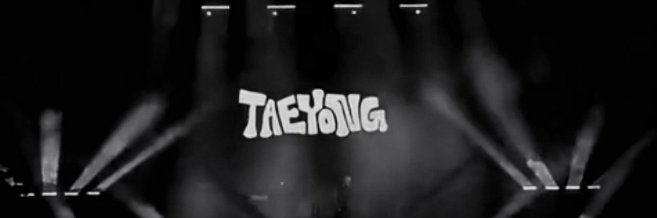 prettyuea's profile banner image