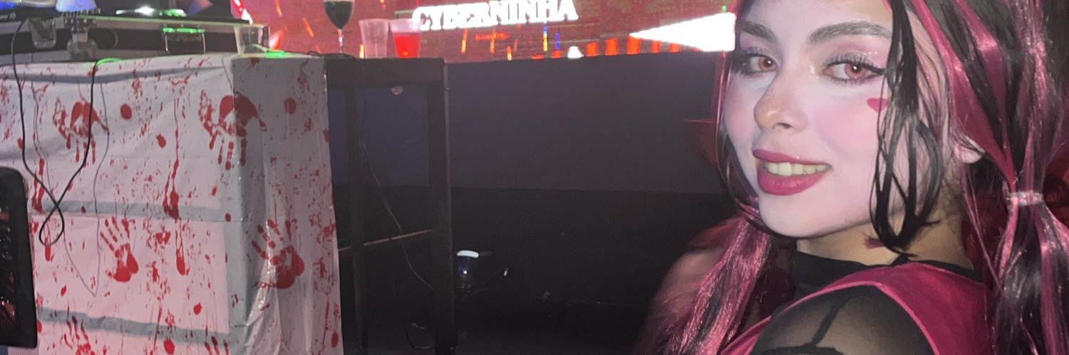 Draculaila✨ banner