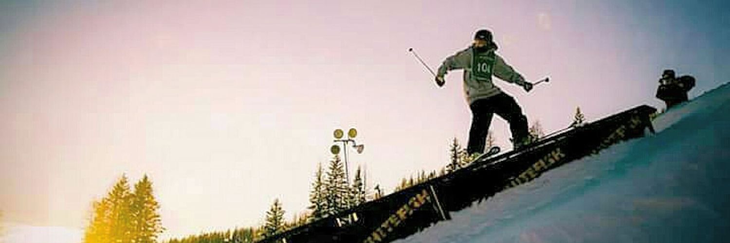 flocka_thorson's profile banner image