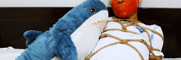 yequanren Profile Banner