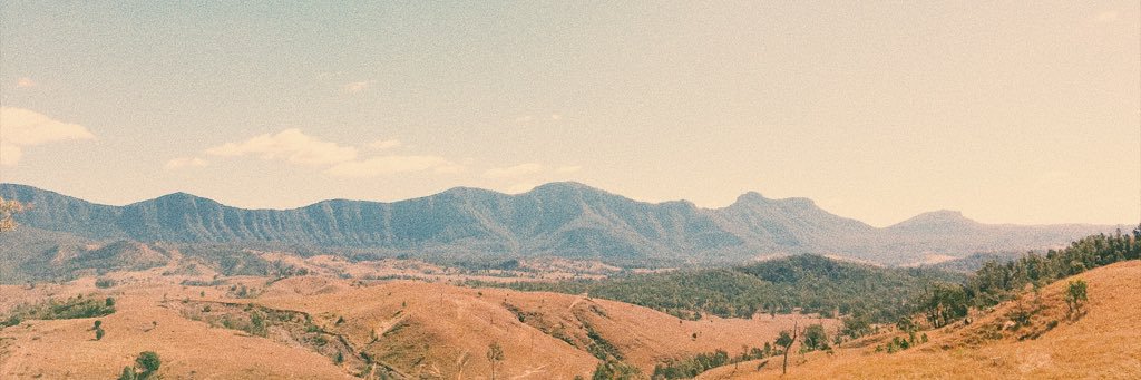 Kim Allom 🌙 banner