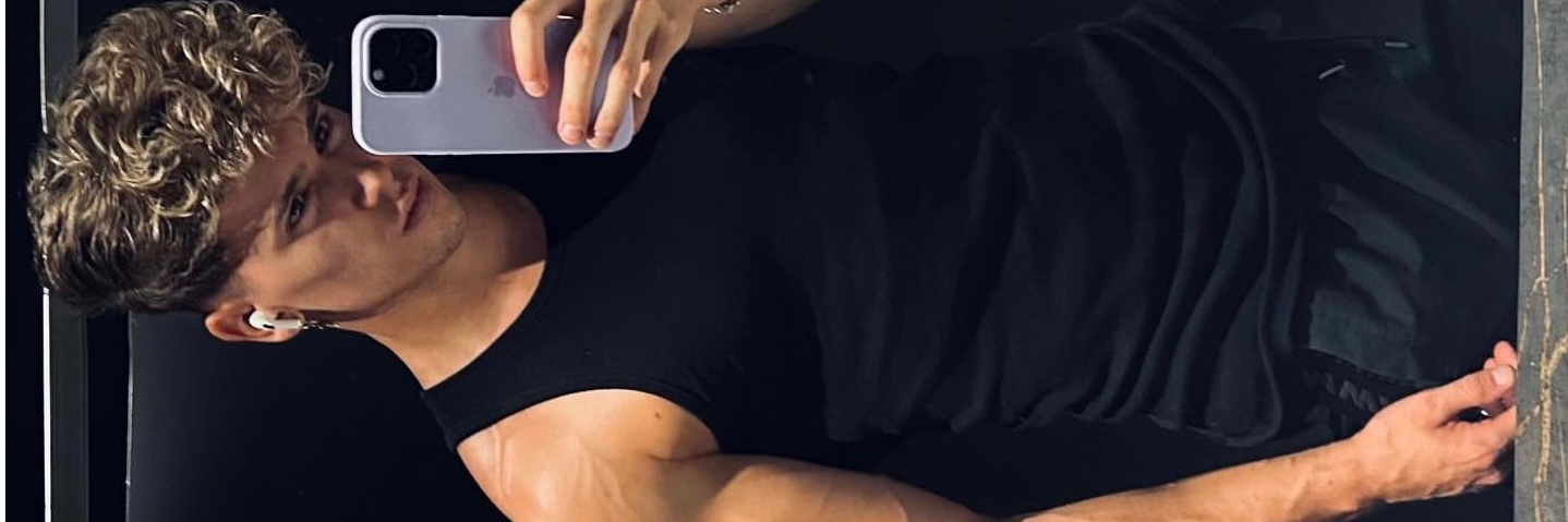 414LR's profile banner image
