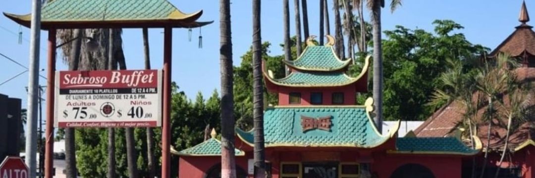 Los Mochis Out Of Context banner