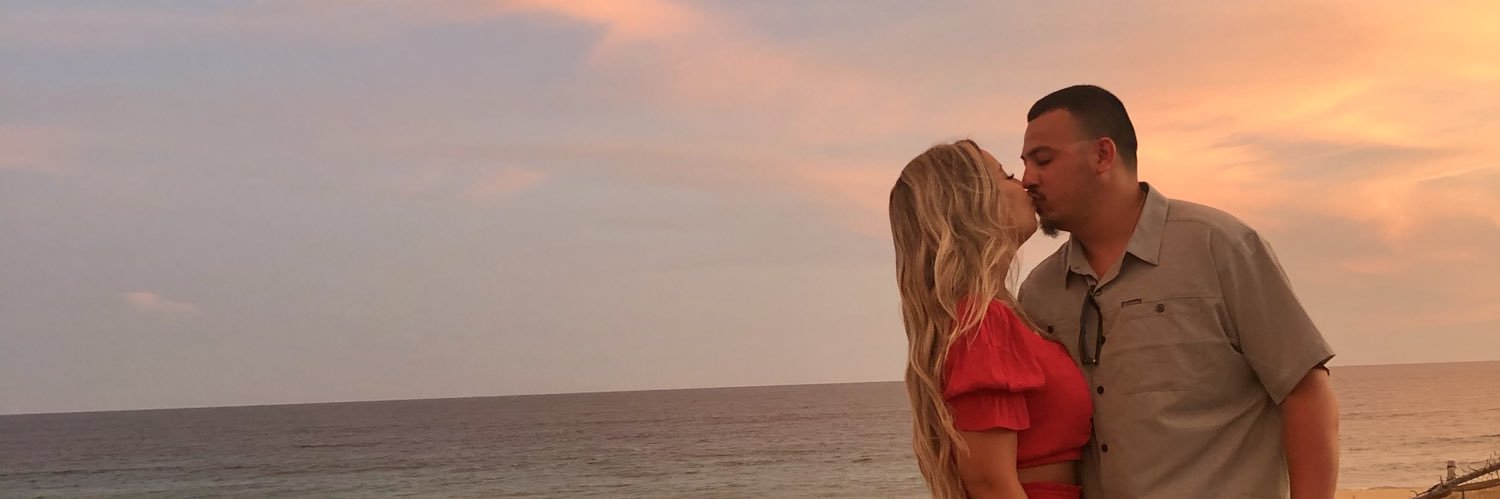 torilyn95's profile banner image