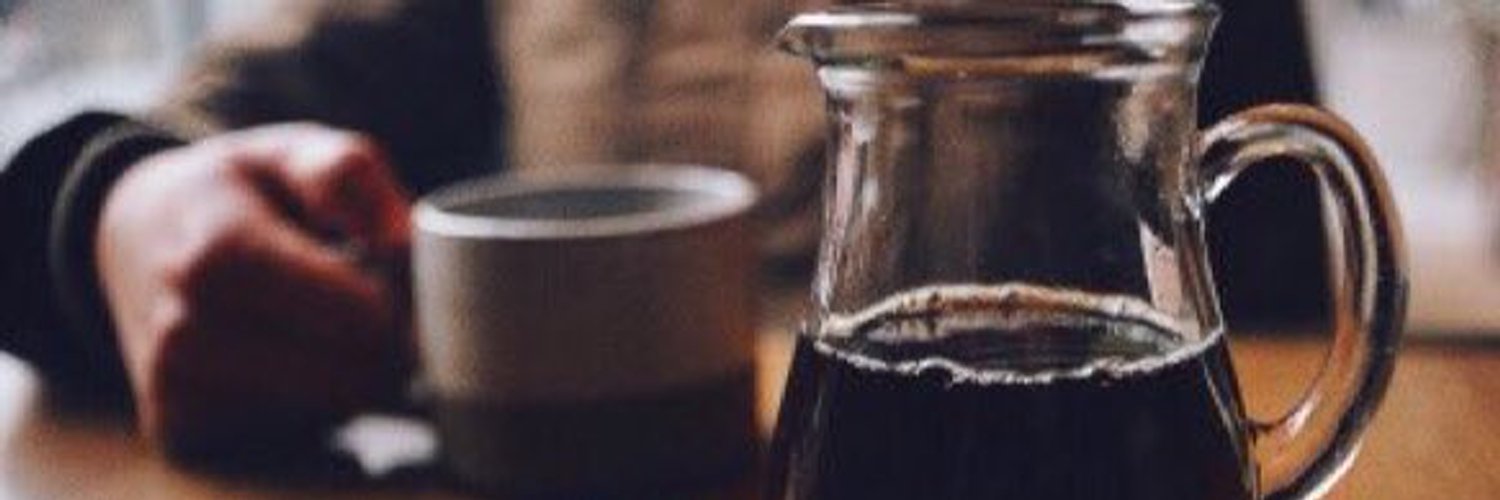 التوّاق banner