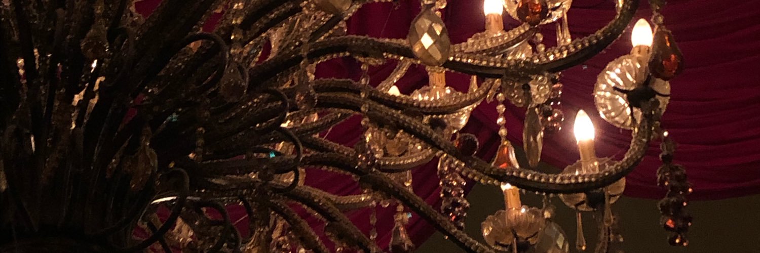 efule's profile banner image