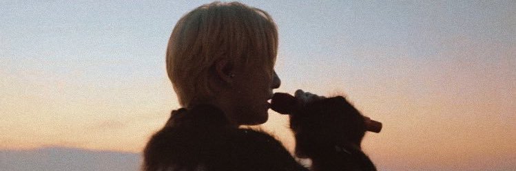 WOORIYOUN's profile banner image