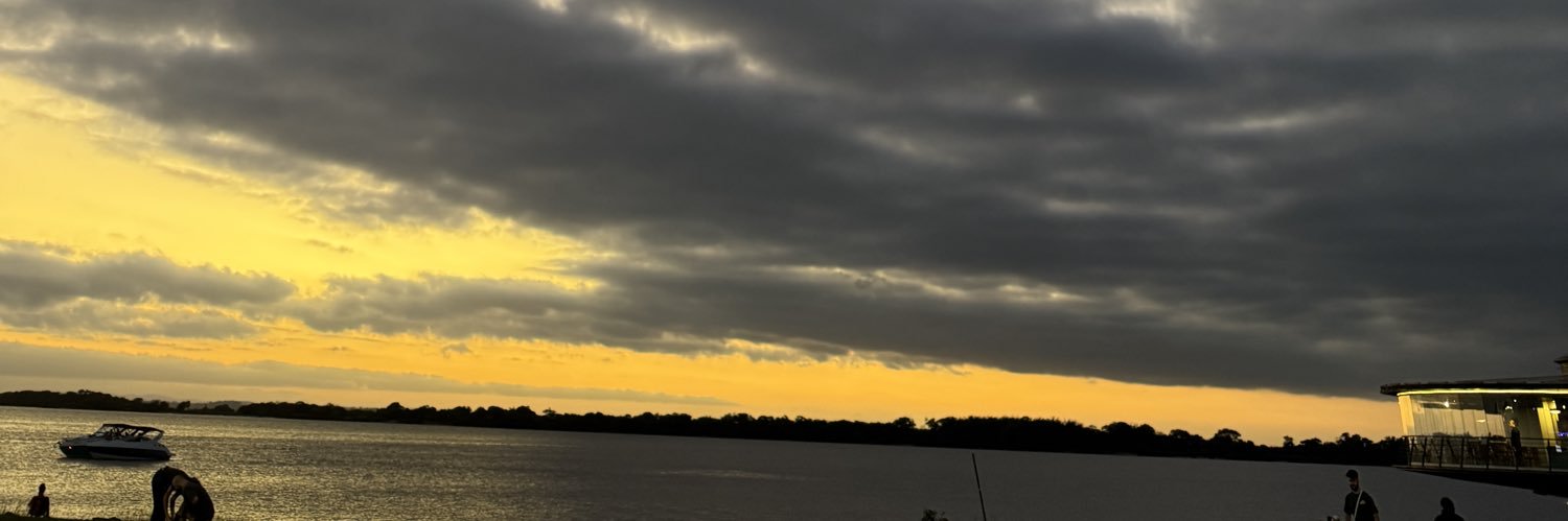 fbmcruz's profile banner image