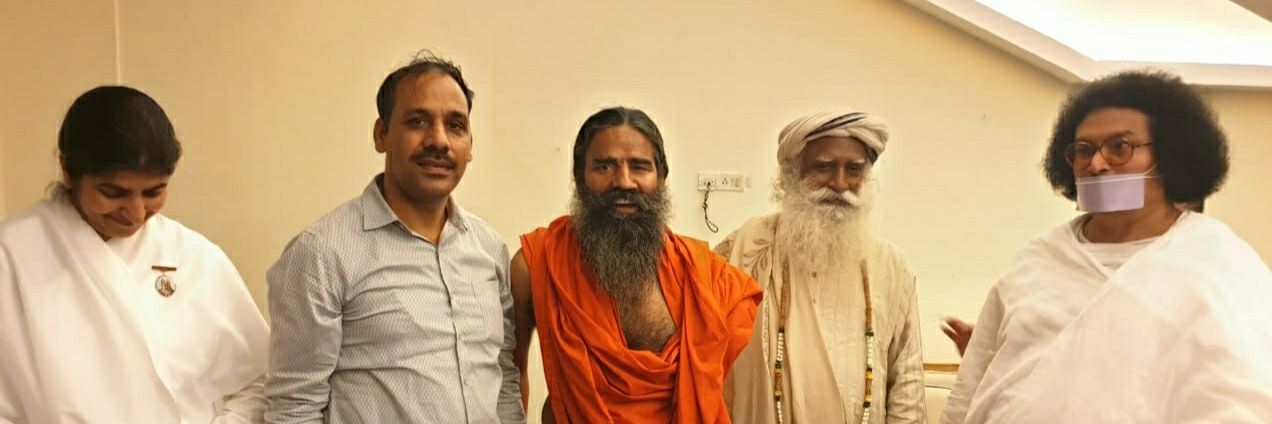 Suresh Yadav #SocialYogi🇮🇳 banner