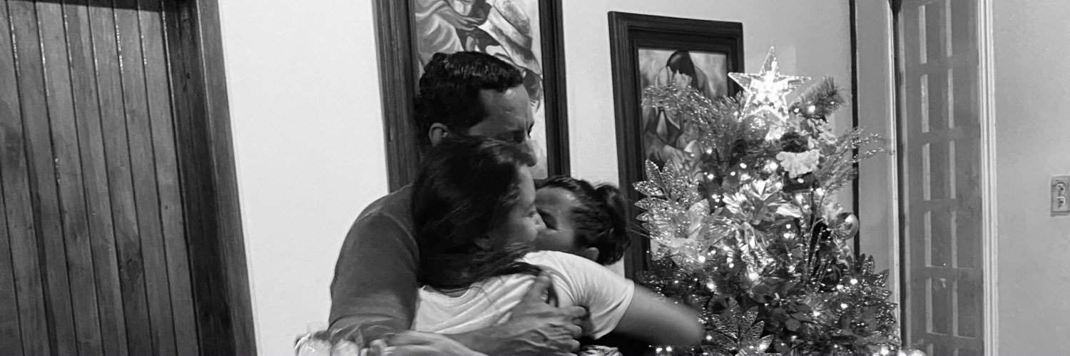 ValeSanchezI's profile banner image