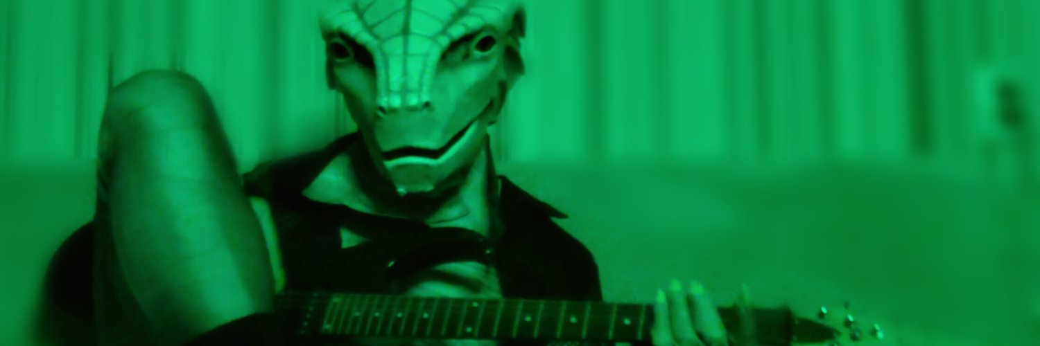 Pale Naga 🦎🦖 banner