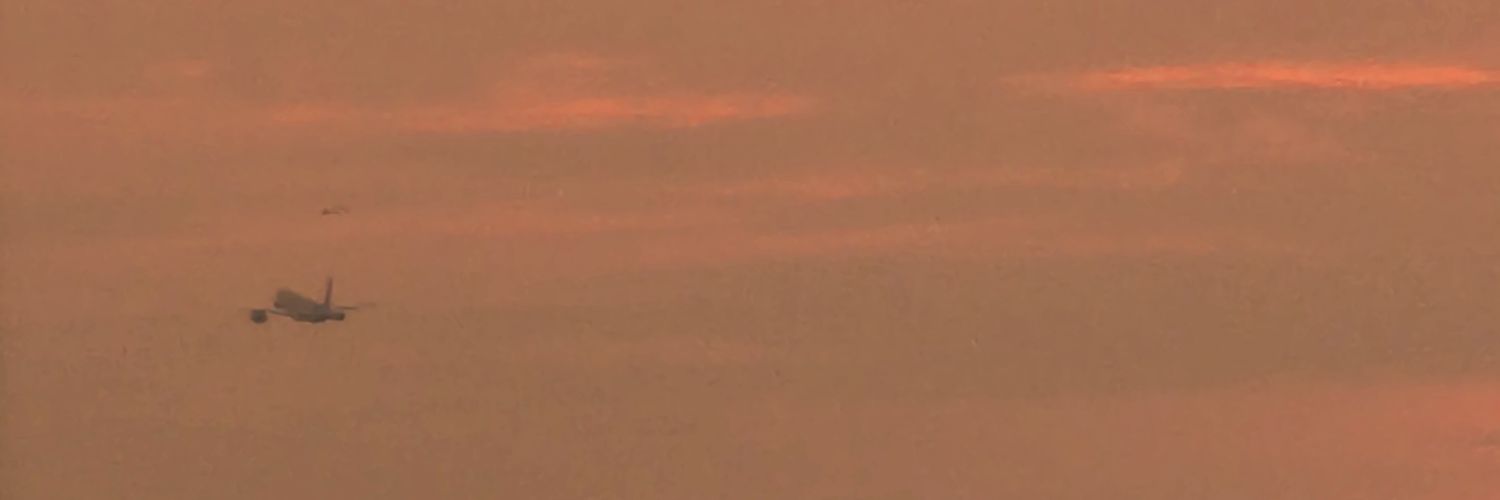 JHL1002's profile banner image
