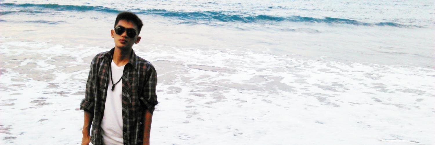 romiblank's profile banner image