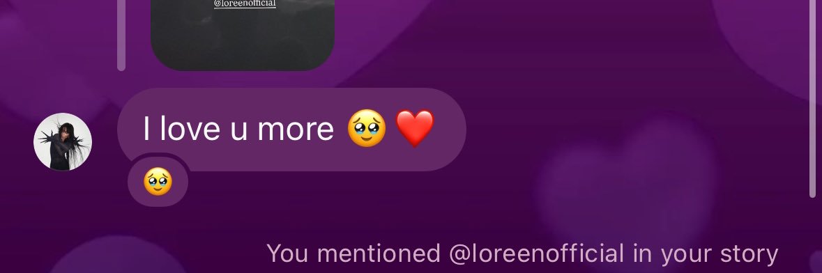 meg loves sia and loreen🩷 banner