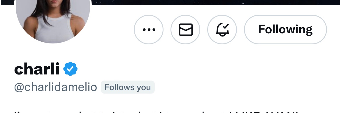 Melody loves Charli😍| Charli Followed!! banner