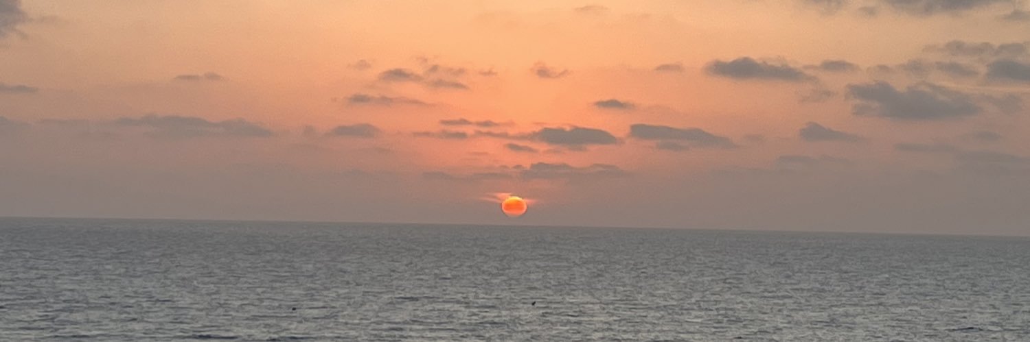 Juliamoreno_99's profile banner image