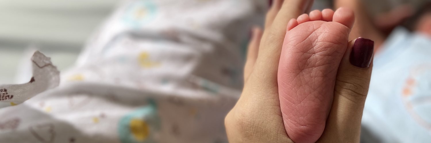 deaquinolarissa's profile banner image