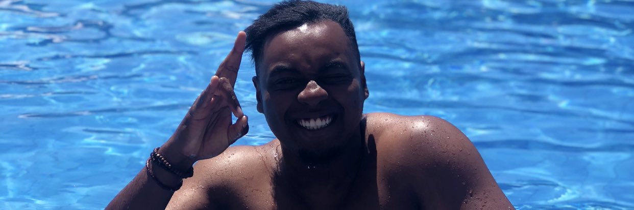 Larnaque94's profile banner image