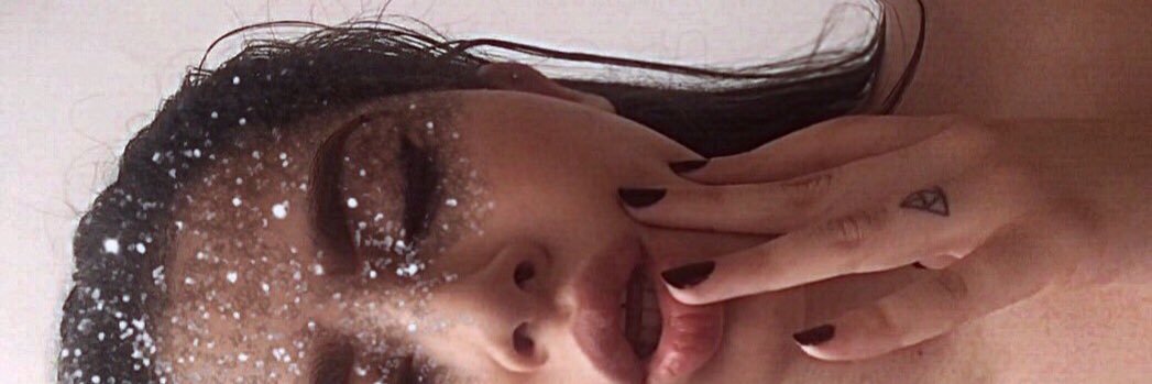 Isabelle Nava ☾ banner