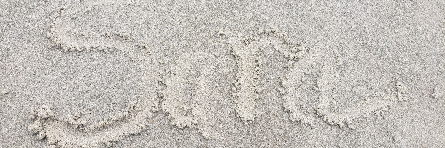 Sara, Princess of Summer 🌞👸🏼🍸🌞 banner