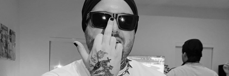 montruu's profile banner image