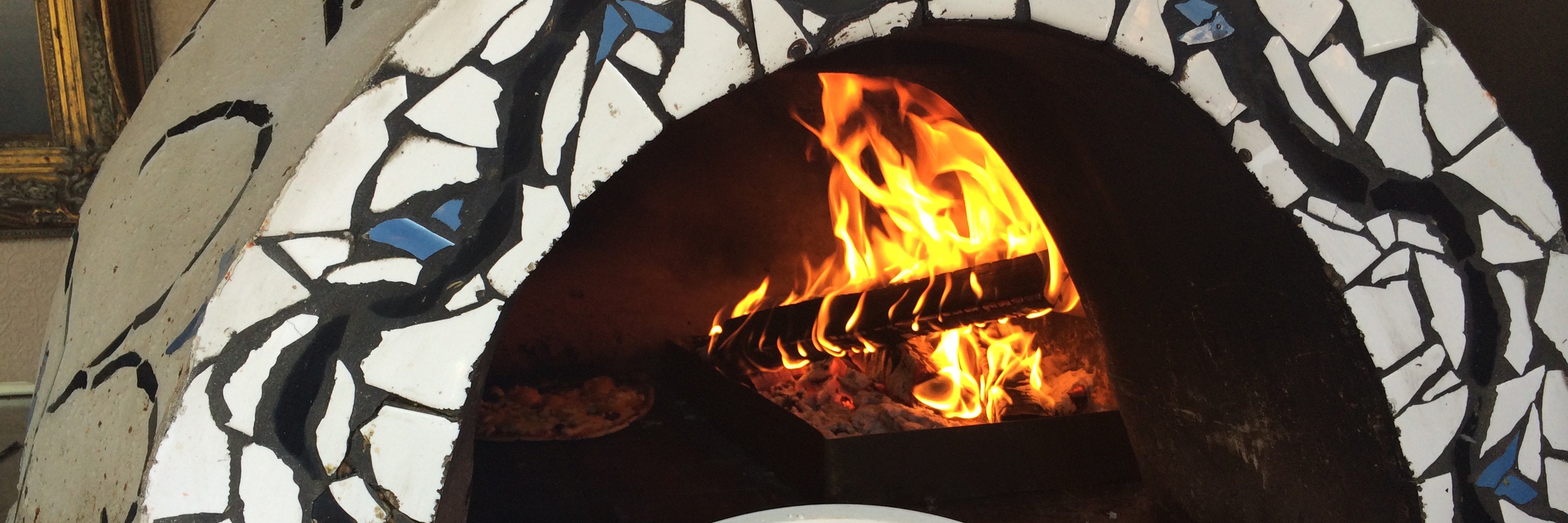 UrbanWoodFiredPizza banner