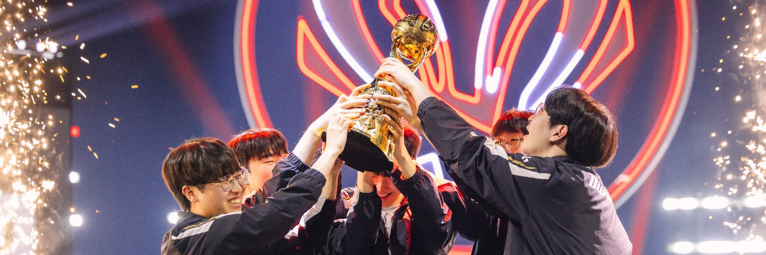 YT 🥯🐈‍⬛ banner
