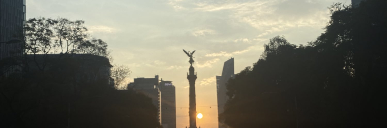 cat_tvv's profile banner image