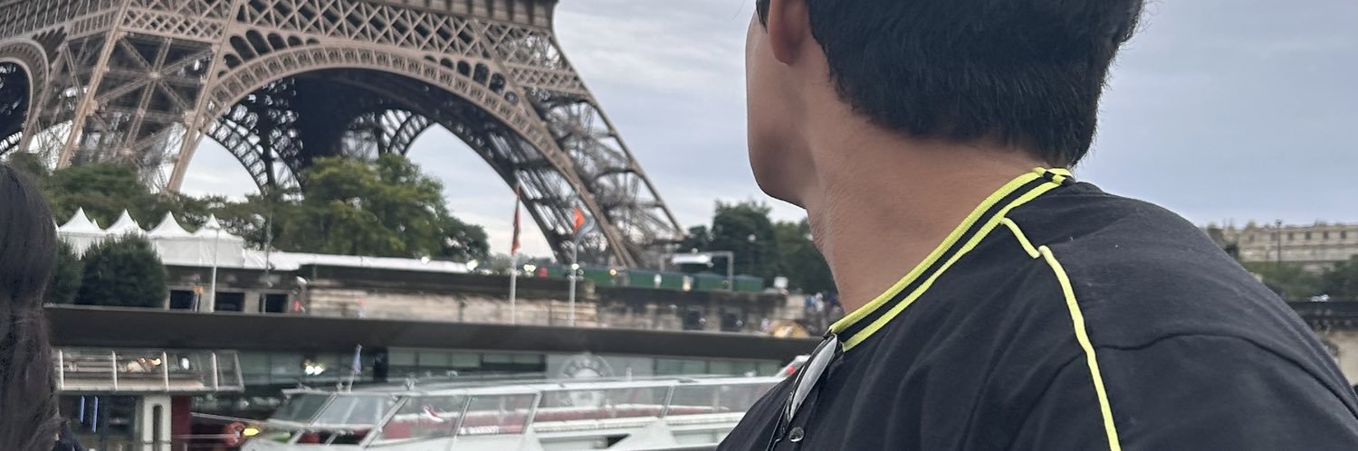MximoRo's profile banner image