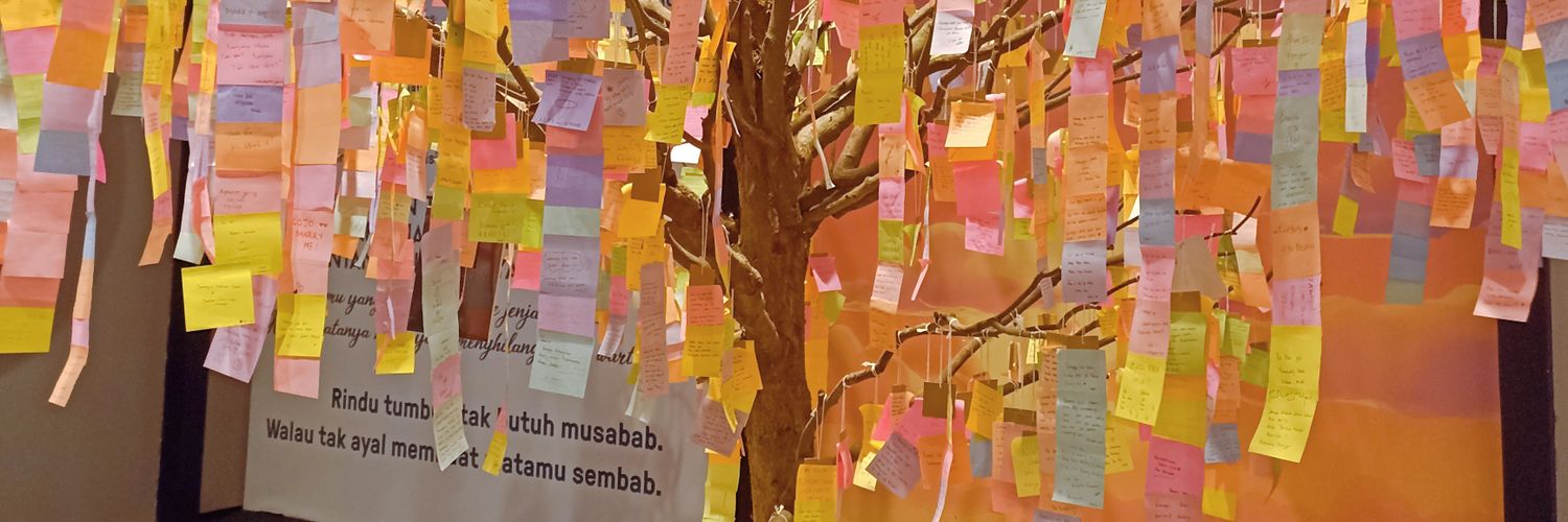 anissanvmbr's profile banner image