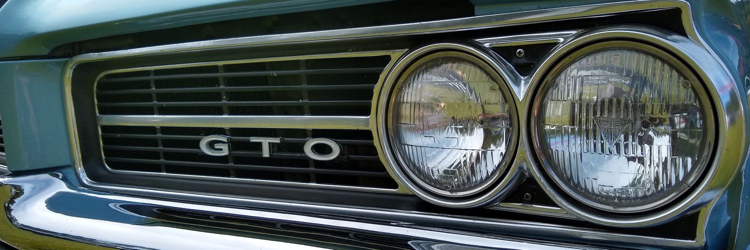 Stephen Edelstein banner