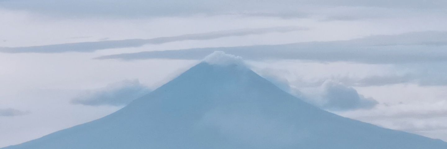 cerezitaduran's profile banner image