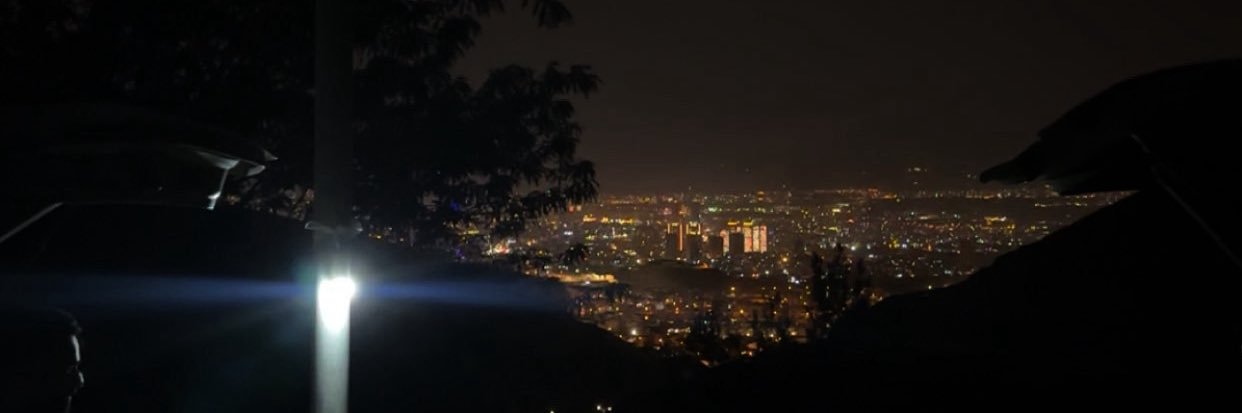 Zeuann's profile banner image