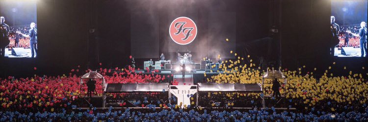 💛 Mona 💛 banner