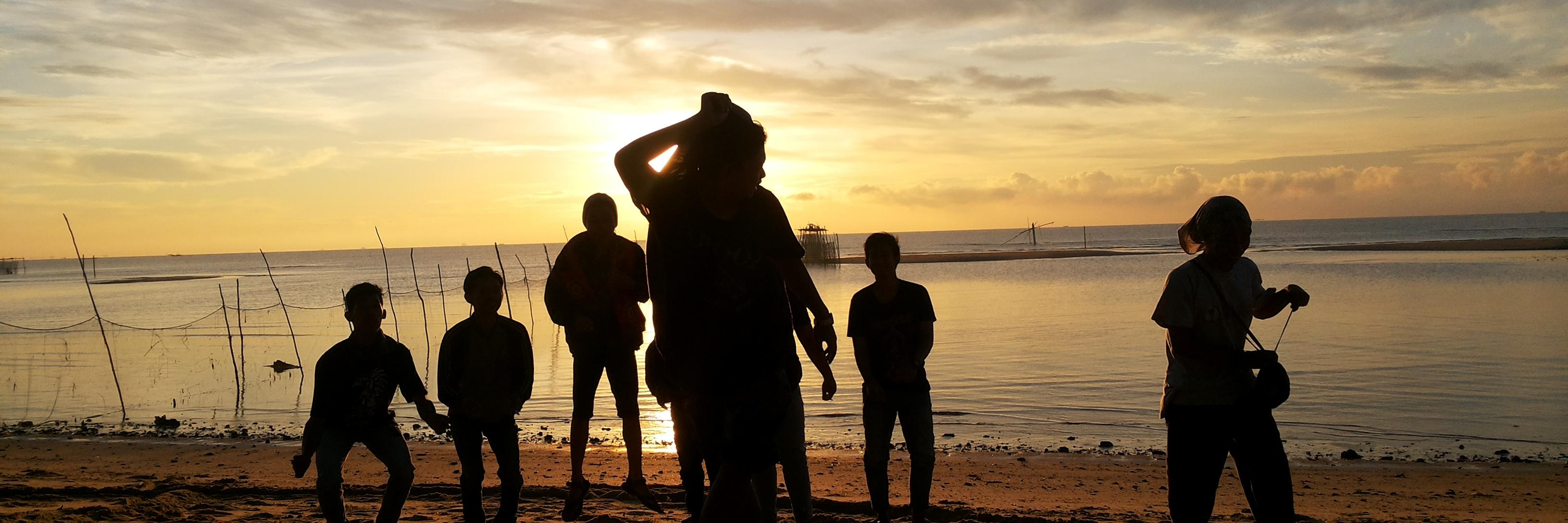 FrioHandayani's profile banner image
