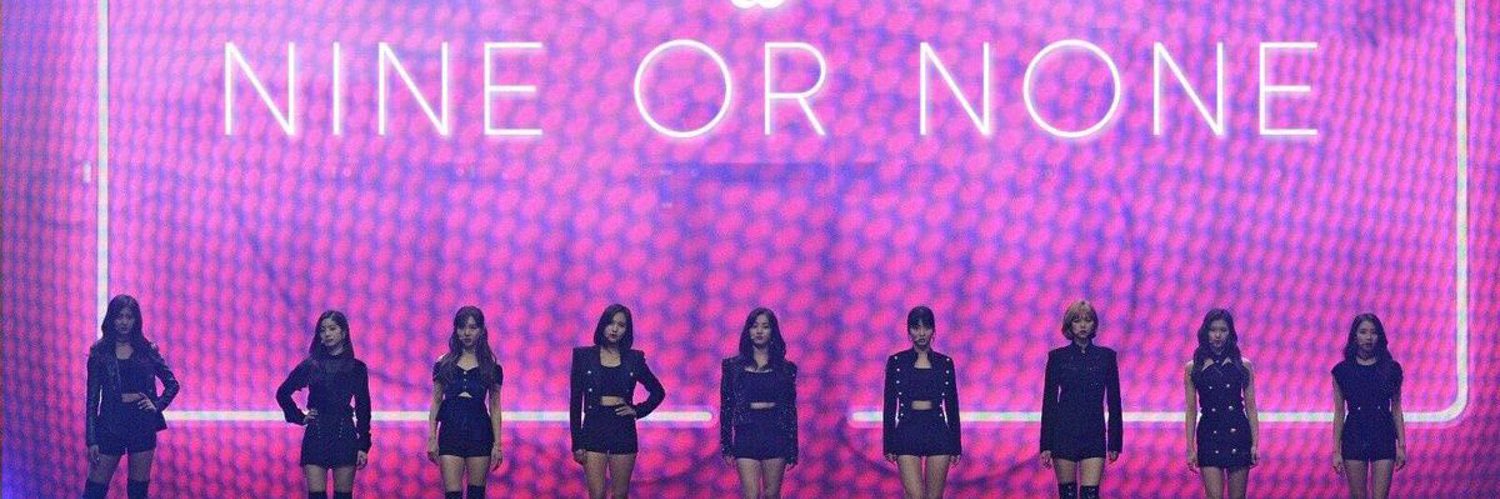 moonsunbxx's profile banner image