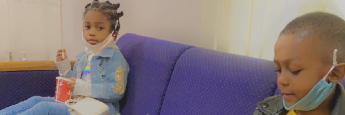 iTalkxShit's profile banner image