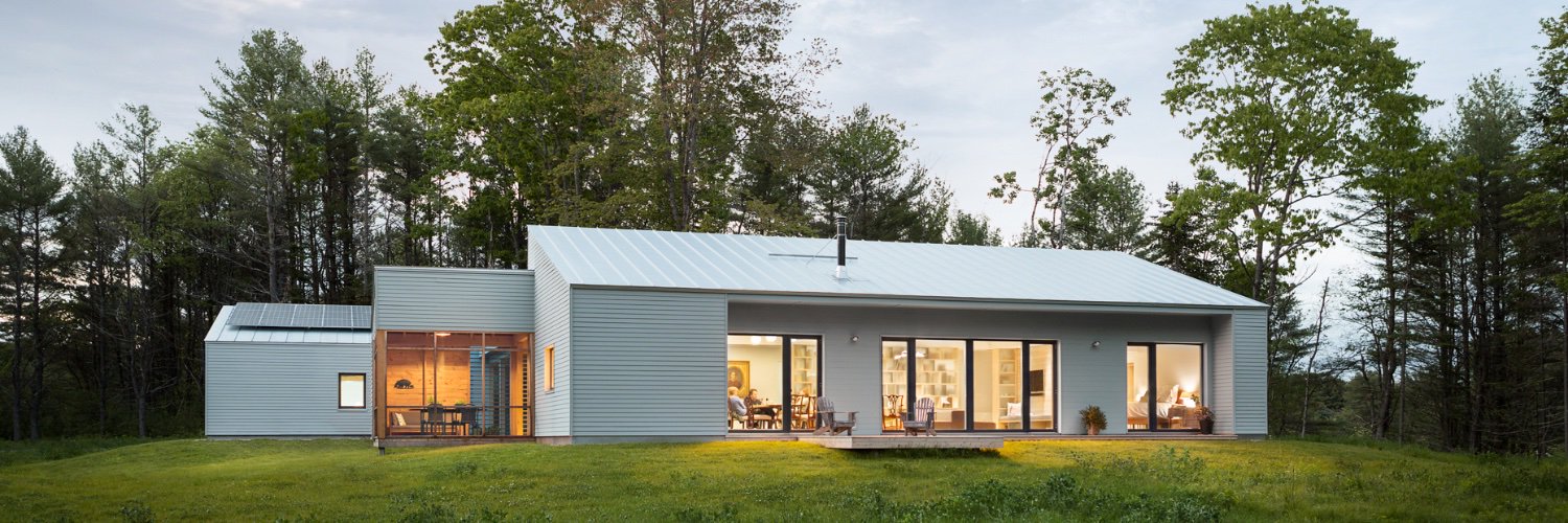 G O Logic architecture + construction banner