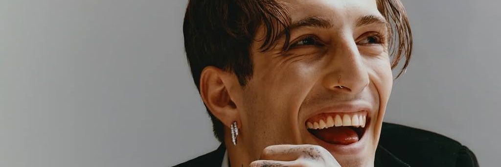 MåNå banner