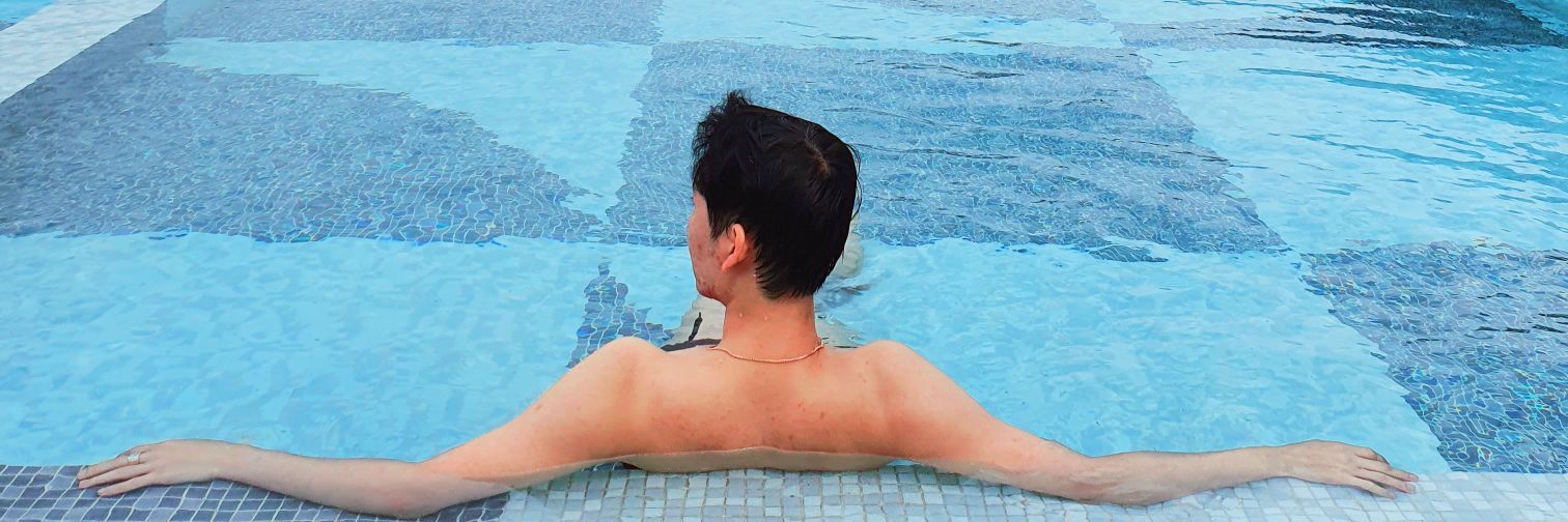 MengMp's profile banner image