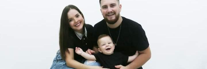 amanda_leals2's profile banner image