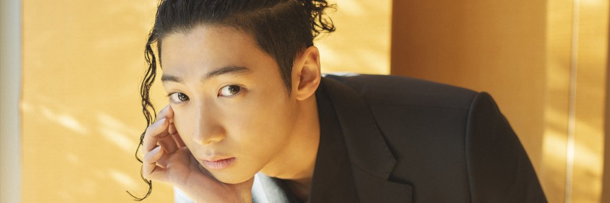 junchi68's profile banner image