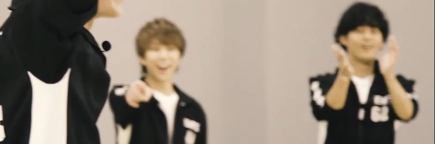 ナ banner